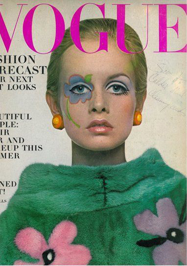 Twiggy on the cover of Vogue